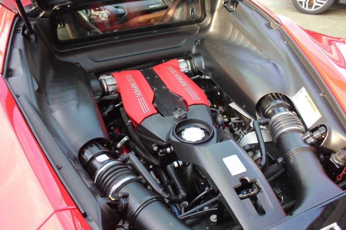 FERRARI - 488 GT - B