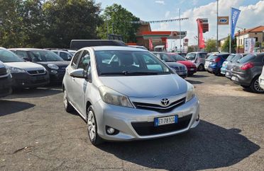 TOYOTA YARIS 1.0 5P LOUNGE