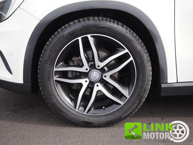 MERCEDES-BENZ GLA 200 d Sport autom