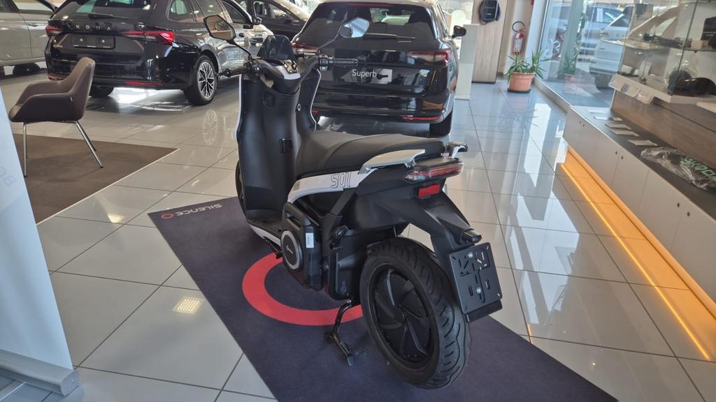 SILENCE S01 e-scooter 5.6kWh L3e