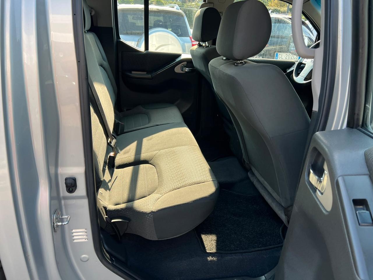 Nissan Navara 2.5 dCi 190CV 4 porte Double Cab Sport