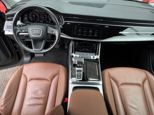 AUDI Q7 55TFSIe Business, Tetto, Pelle,Plug-in,Unicoprop.