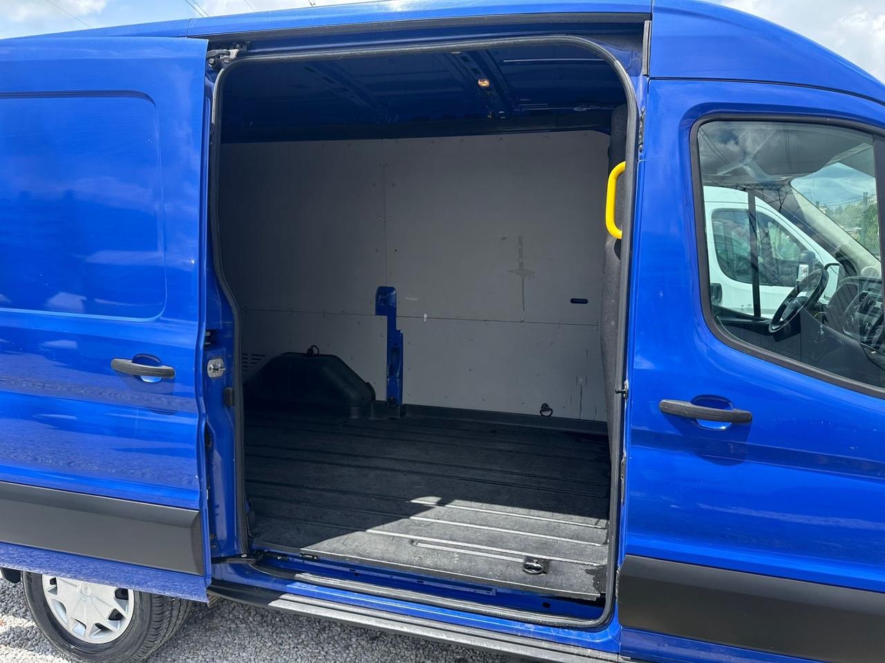 Ford Transit 2.0TDCi EcoBlue L2H2 Iva Compresa