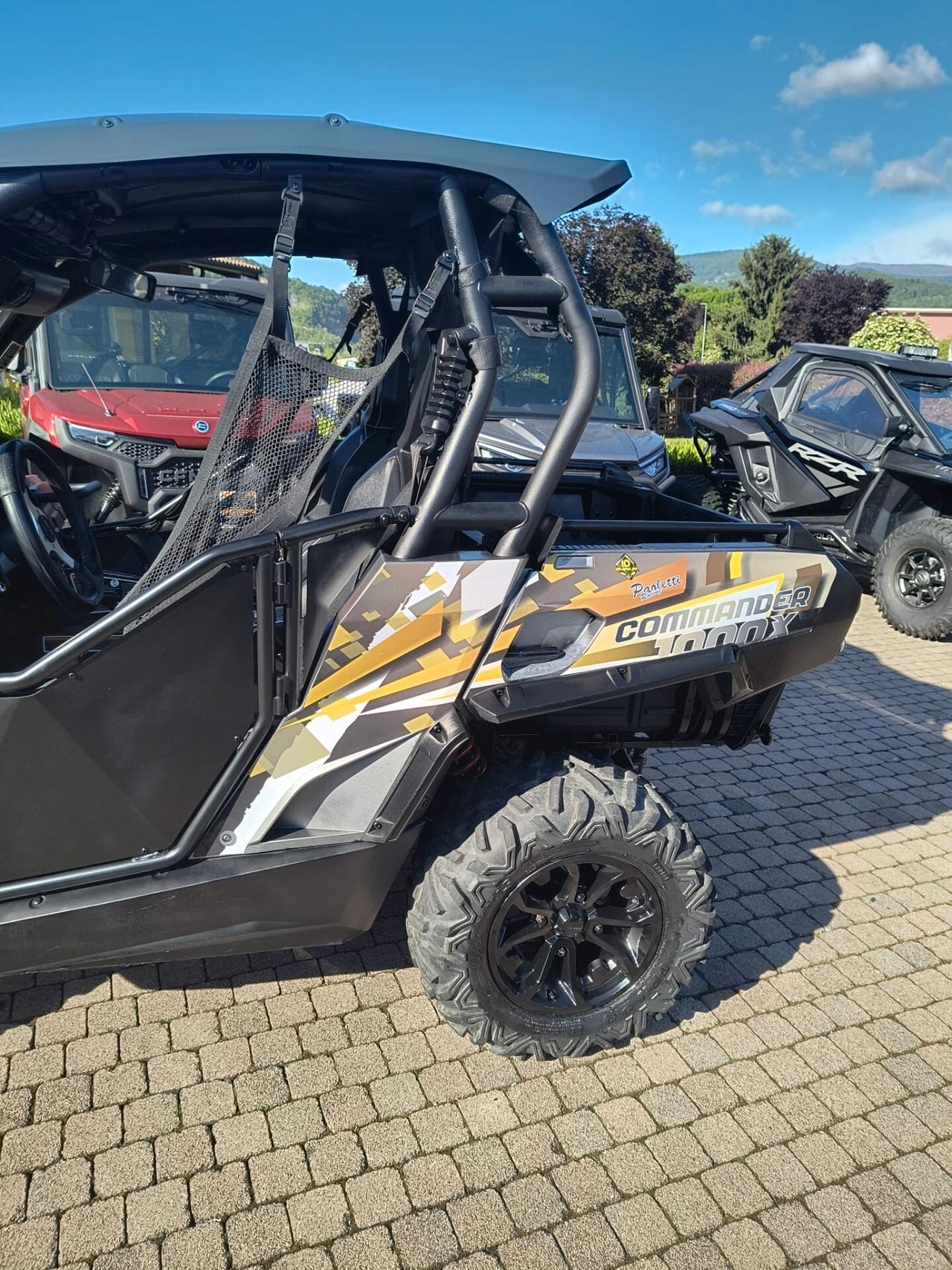 CAN AM 1000 COMMANDER BRP
