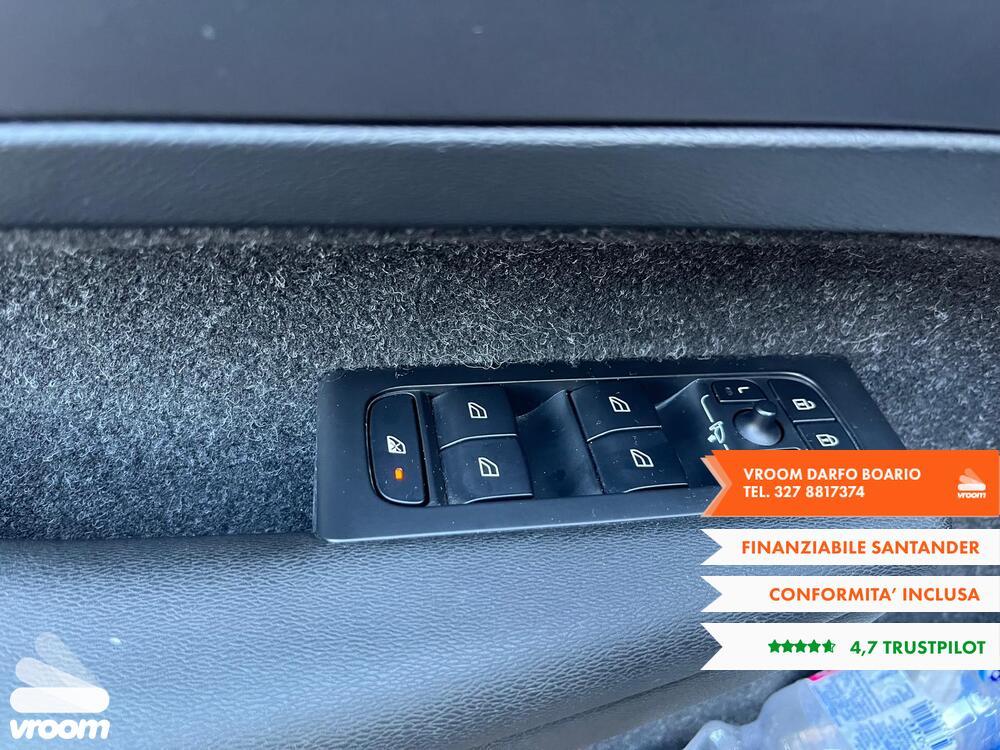 VOLVO XC40 (2017-->) XC40 T3 Geartronic R-design