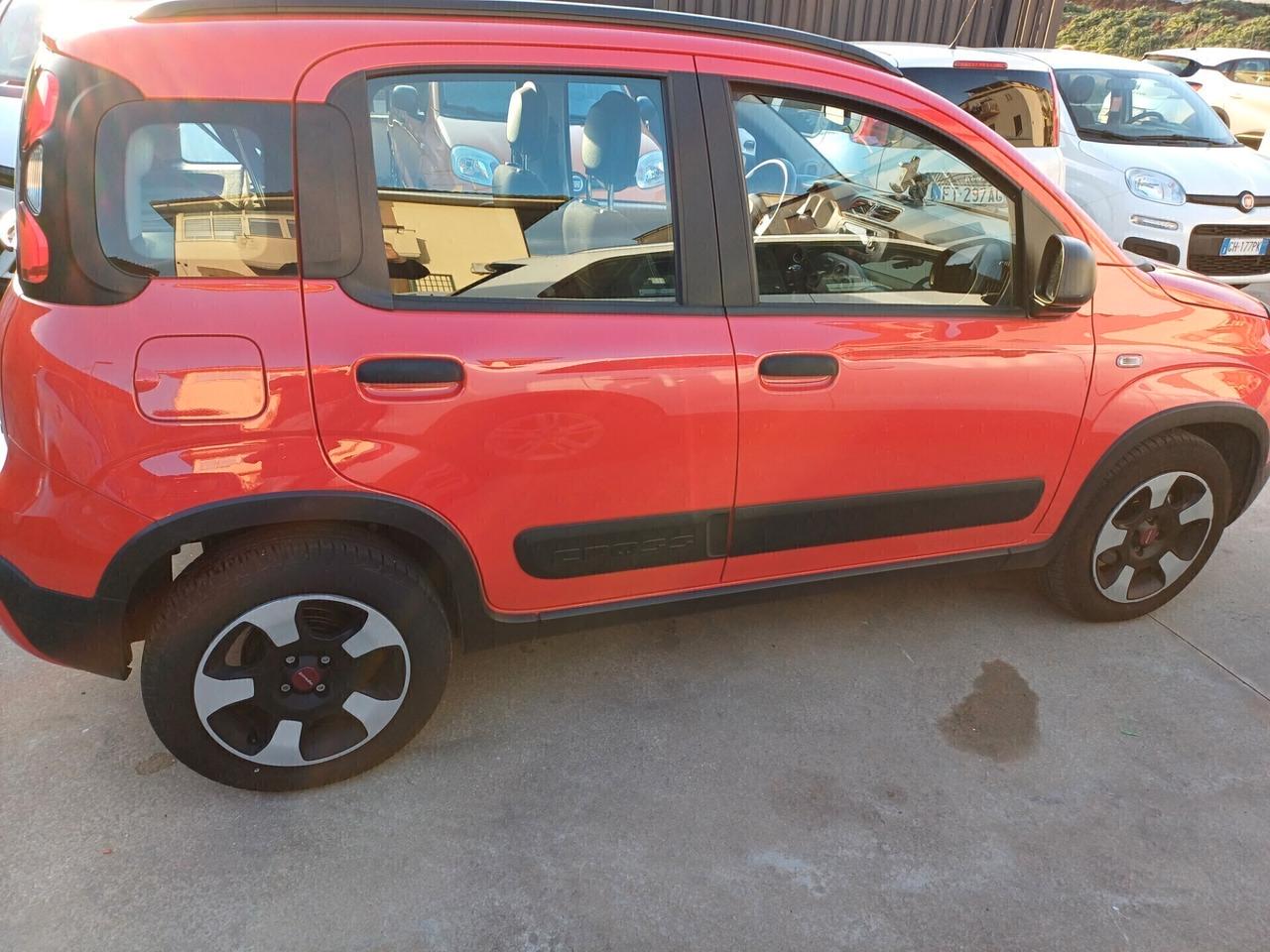 Fiat Panda 1.0 70 cv Hybrid Cross