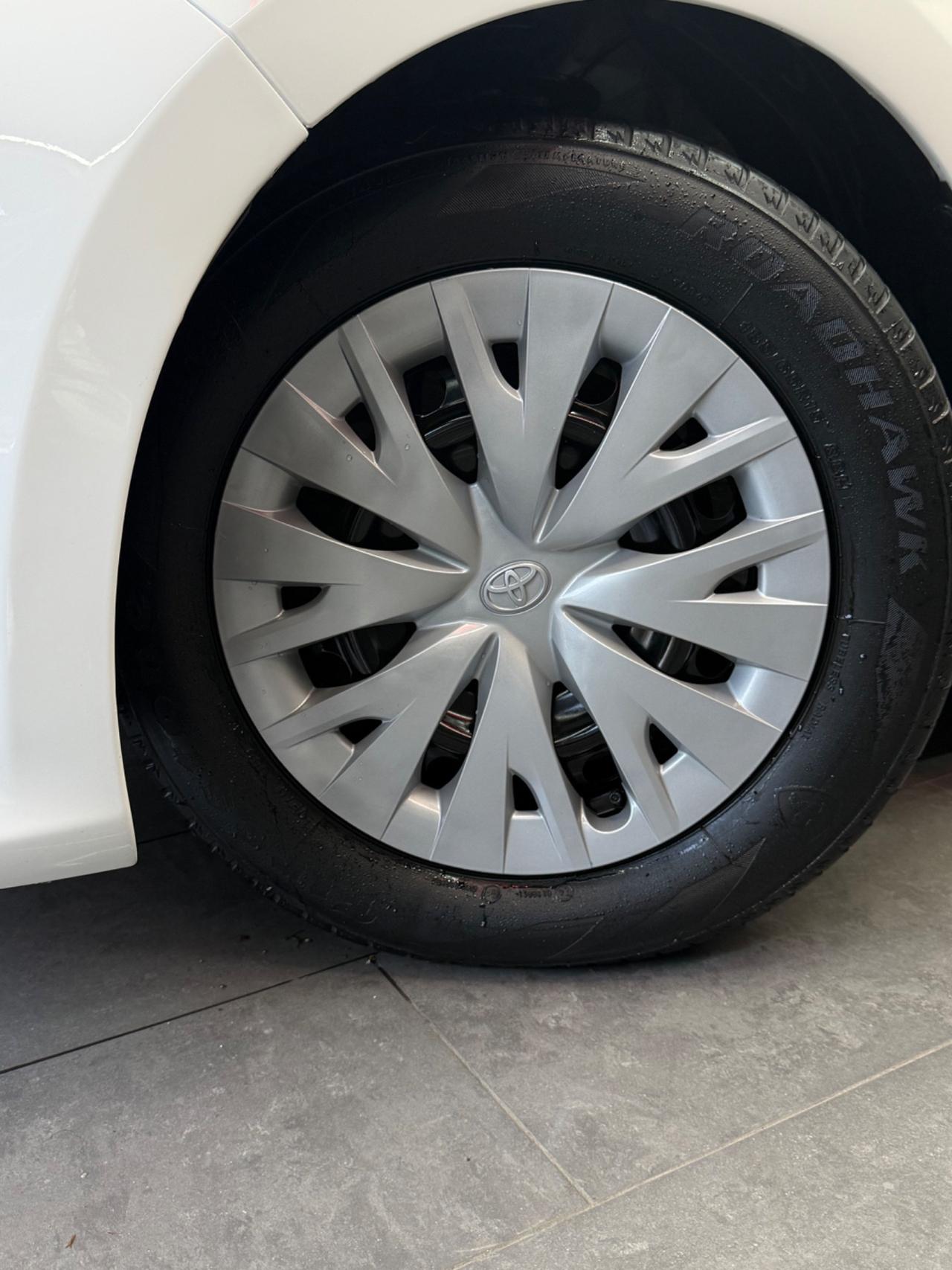 Toyota Yaris 1.0 Benzina Trend 2023 NUOVA
