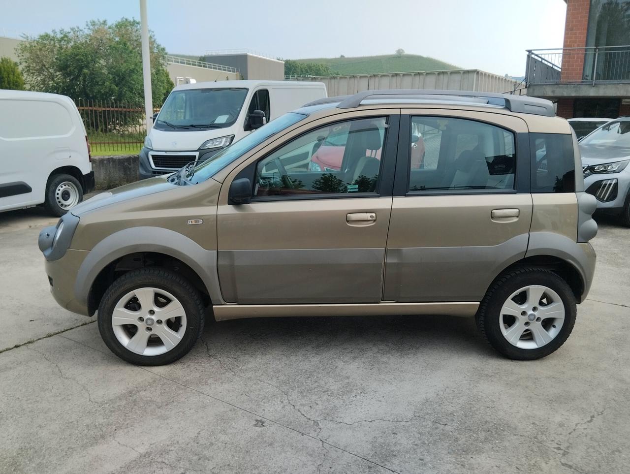 Fiat Panda 1.3 MJT 16V 4x4 Cross