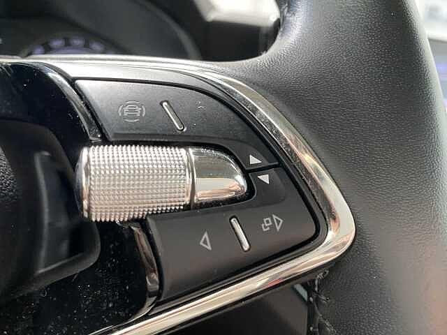 SKODA Kamiq 1.0 TSI Ambition