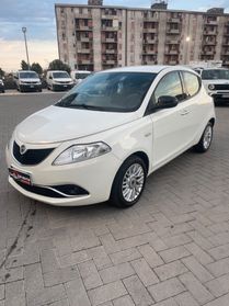 Lancia Ypsilon 1.2 69 CV Ecochic Platinum