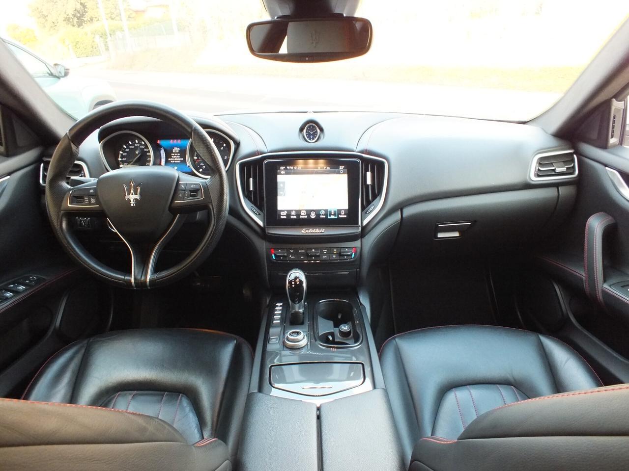 MASERATI GHIBLI V6 DIESEL 250 CV 63.000 KM