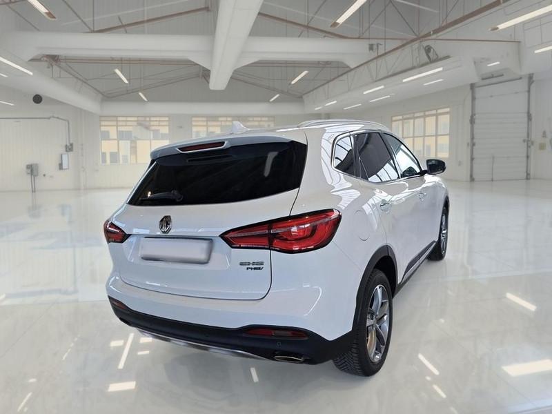 MG EHS 1.5 T PLUG-IN HYBRID EXCLUSIVE AUTO SUV