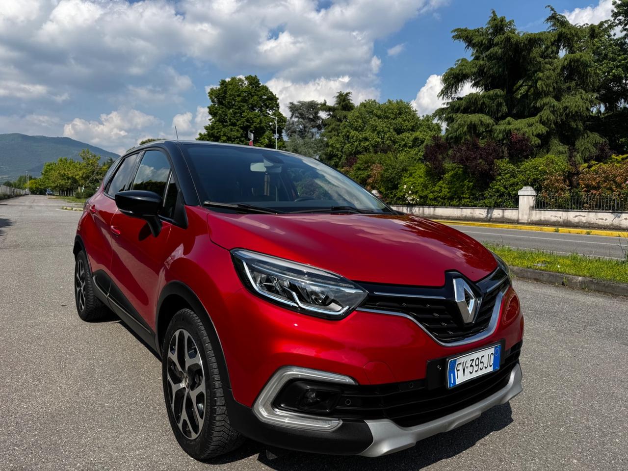 Renault Captur 900, benzina, anno 2019, 92.000 km!