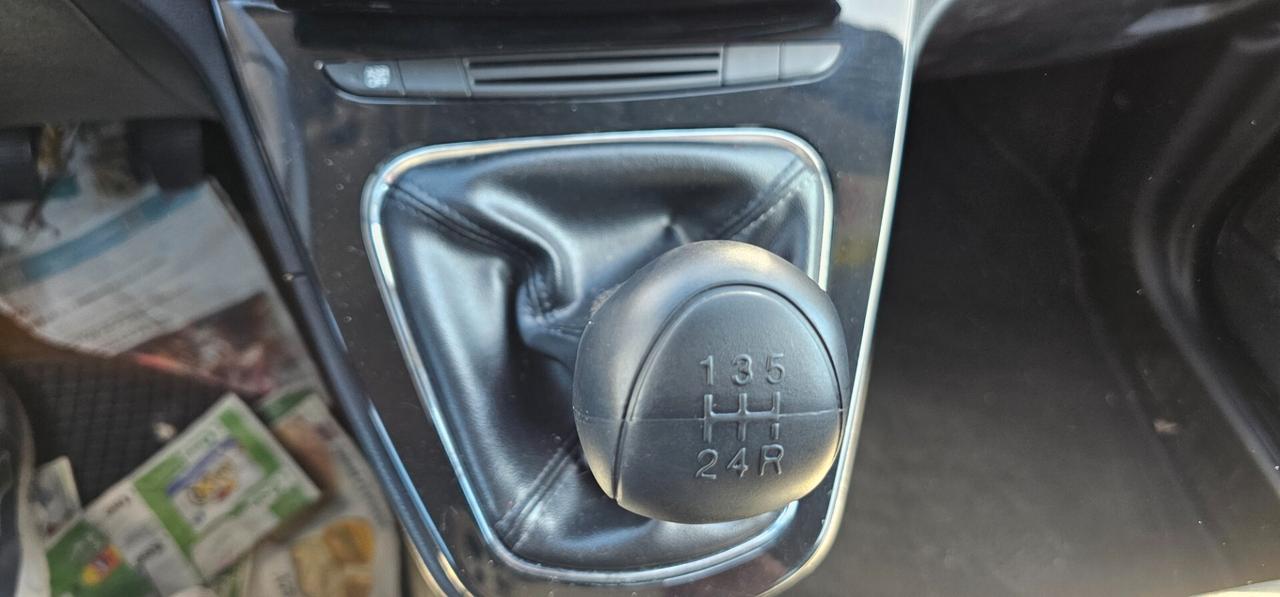 Lancia Ypsilon 1.3 MJT 16V 95 CV 5 porte S&S Gold