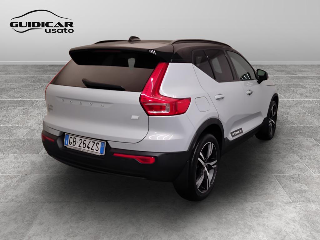 VOLVO XC40 - XC40 1.5 t5 phev R-design auto my21