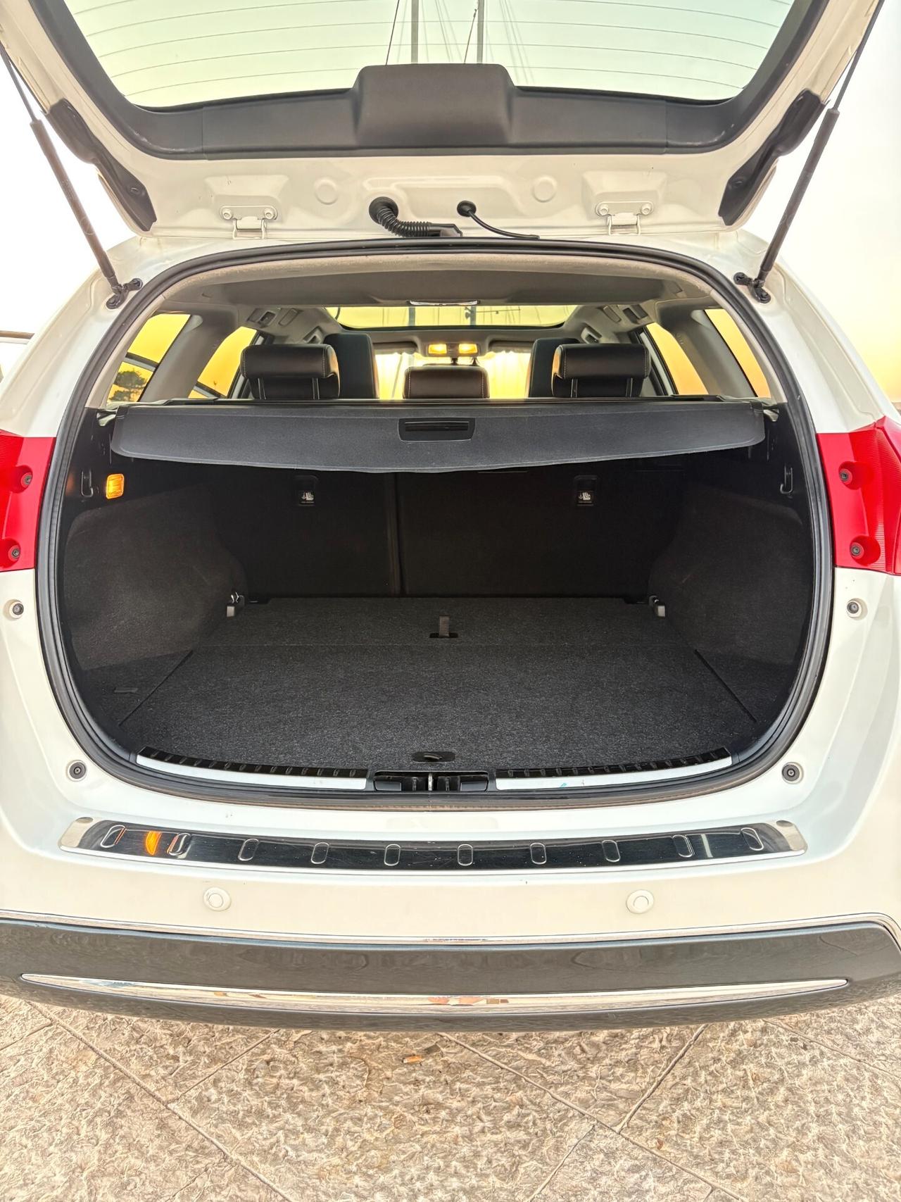 Toyota Auris 1.8 Hybrid batterie garantite