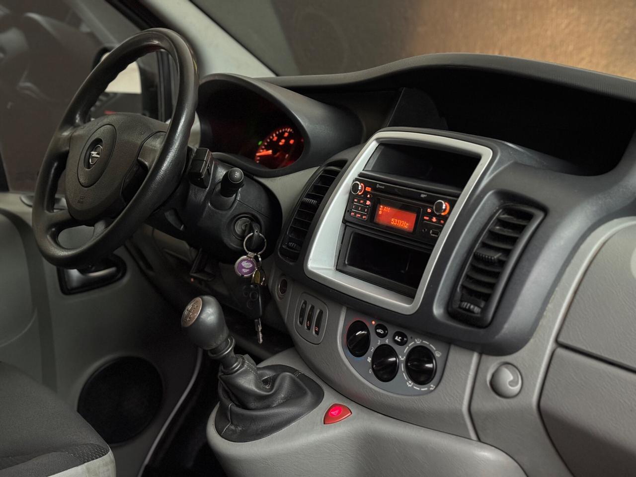 Opel Vivaro 29 2.0 CDTI 120CV PC-TN Combi 9 posti