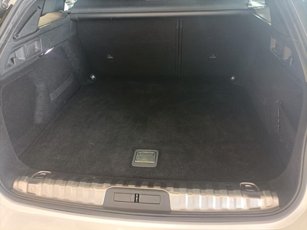 Peugeot 508 BlueHDi 160 Stop&Start EAT8 SW Business