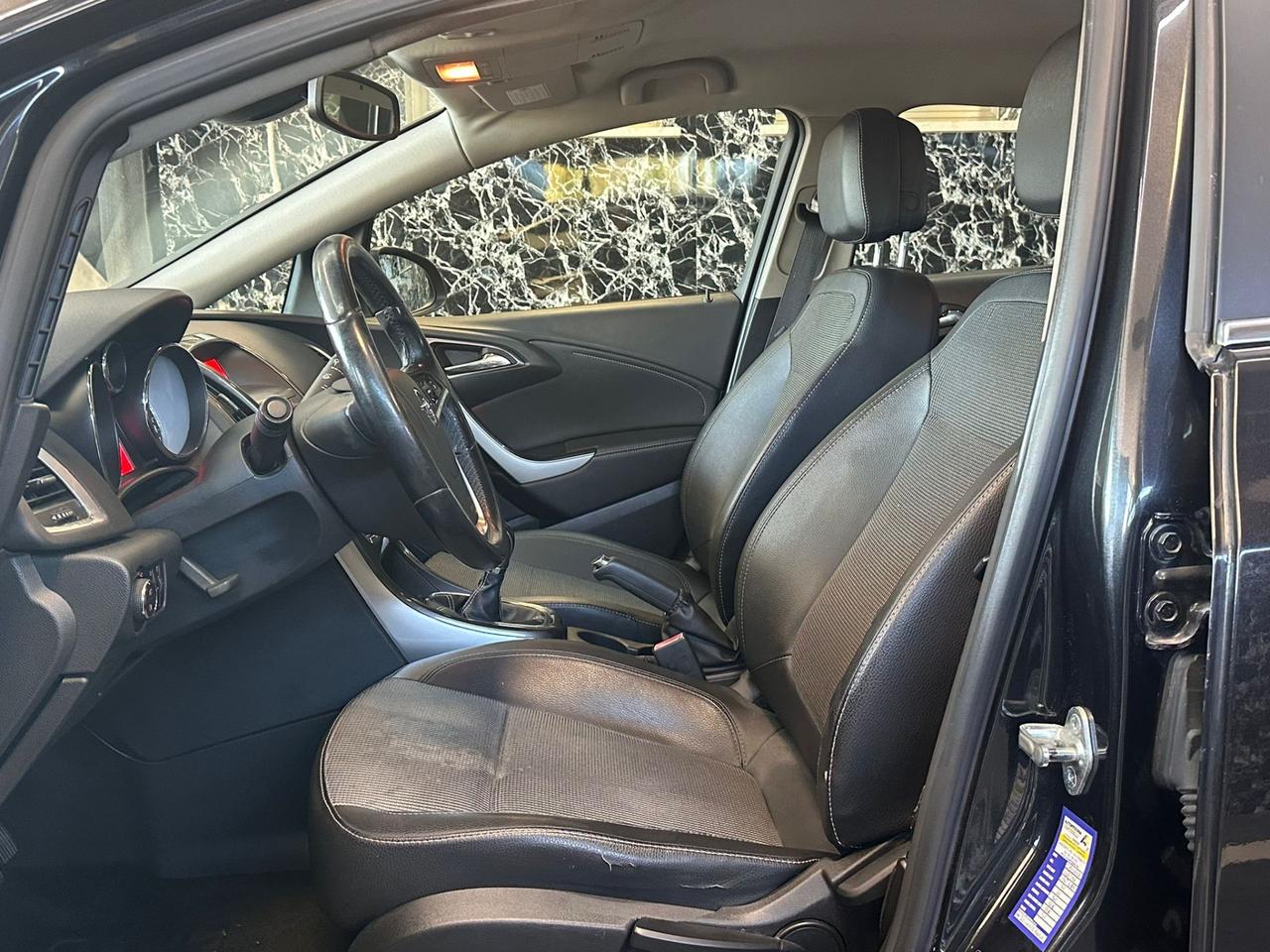 Opel Astra 1.7 CDTI 110CV 4 porte Cosmo