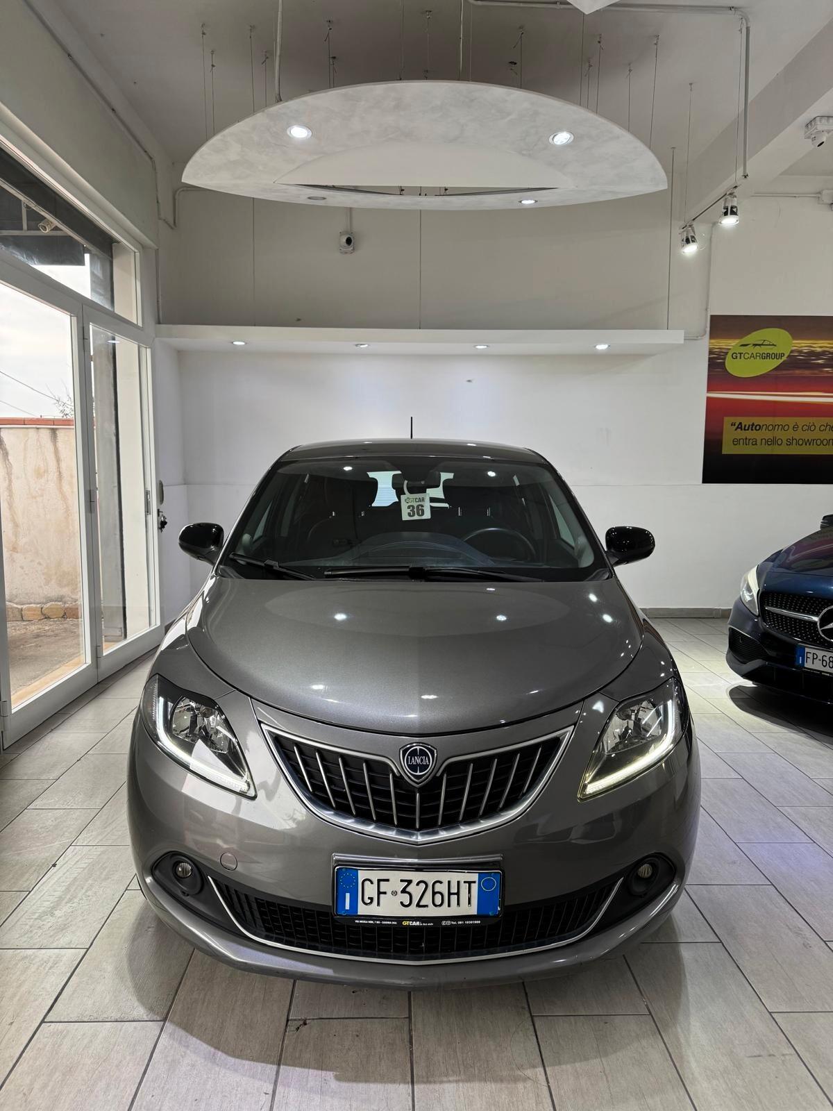 Lancia Ypsilon 1.0 FireFly 5 porte S&S Hybrid Ecochic Gold