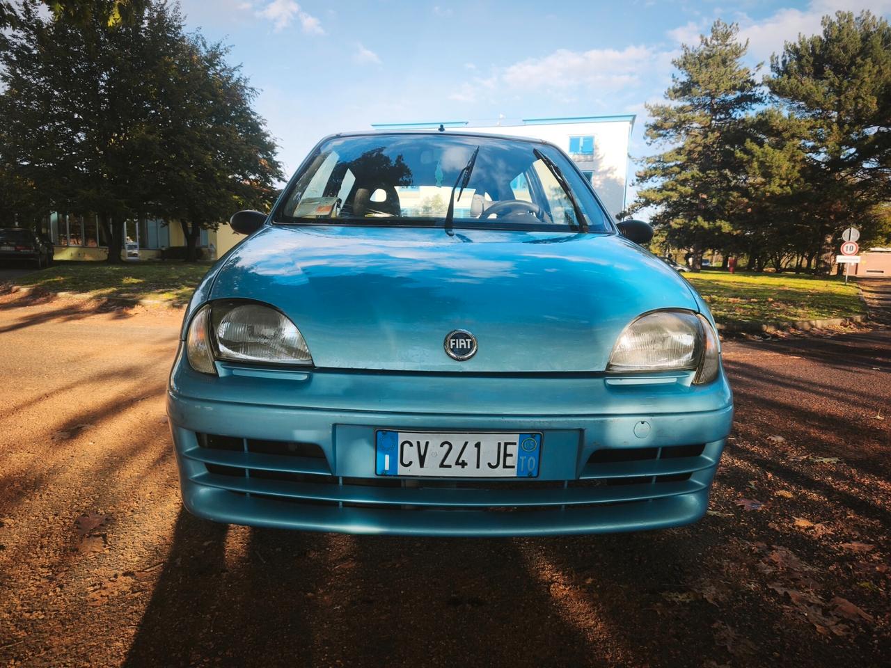 Fiat 600 1.1 Class bi-color