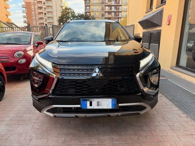 MITSUBISHI Eclipse Cross 2.4 MIVEC 4WD PHEV Instyle SDA Pack 0