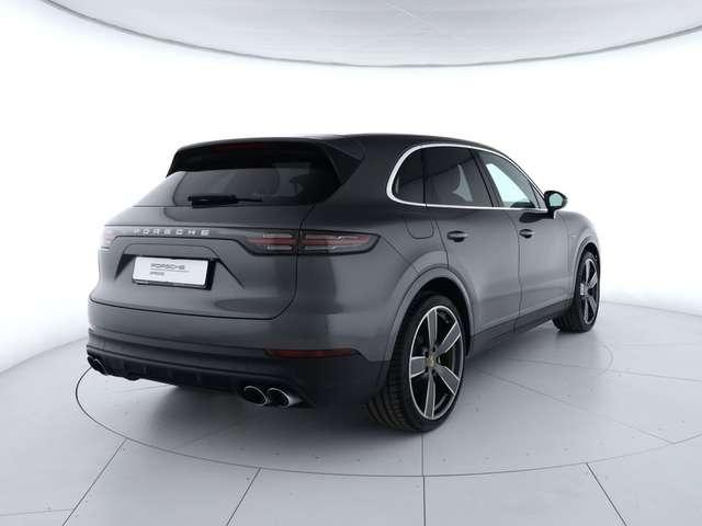 Porsche Cayenne 3.0 e-hybrid tiptronic