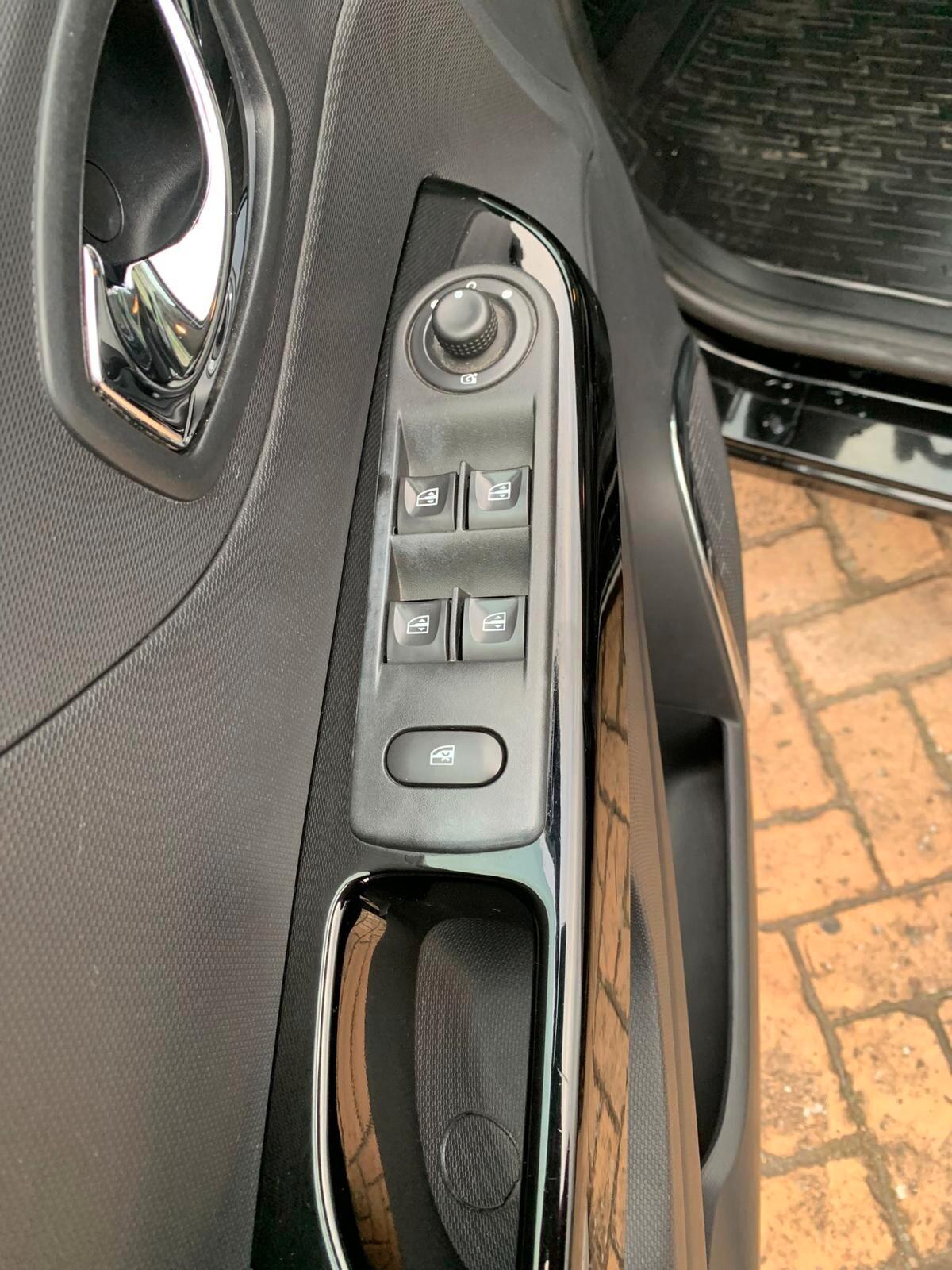 Renault Captur dCi 8V 110 CV Start&Stop Energy Intens