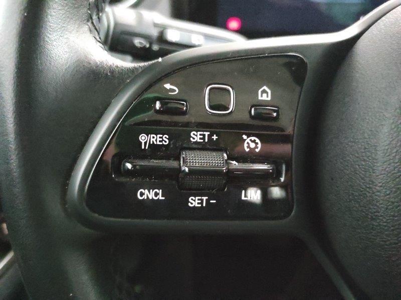 Mercedes-Benz Classe B (W247) - B 180 Automatic Business Extra