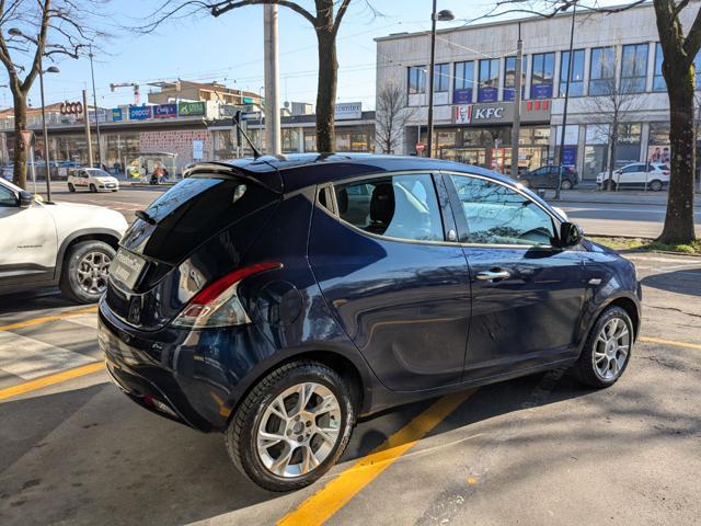 LANCIA Ypsilon 1.2 69 CV 5 porte GPL Ecochic Gold