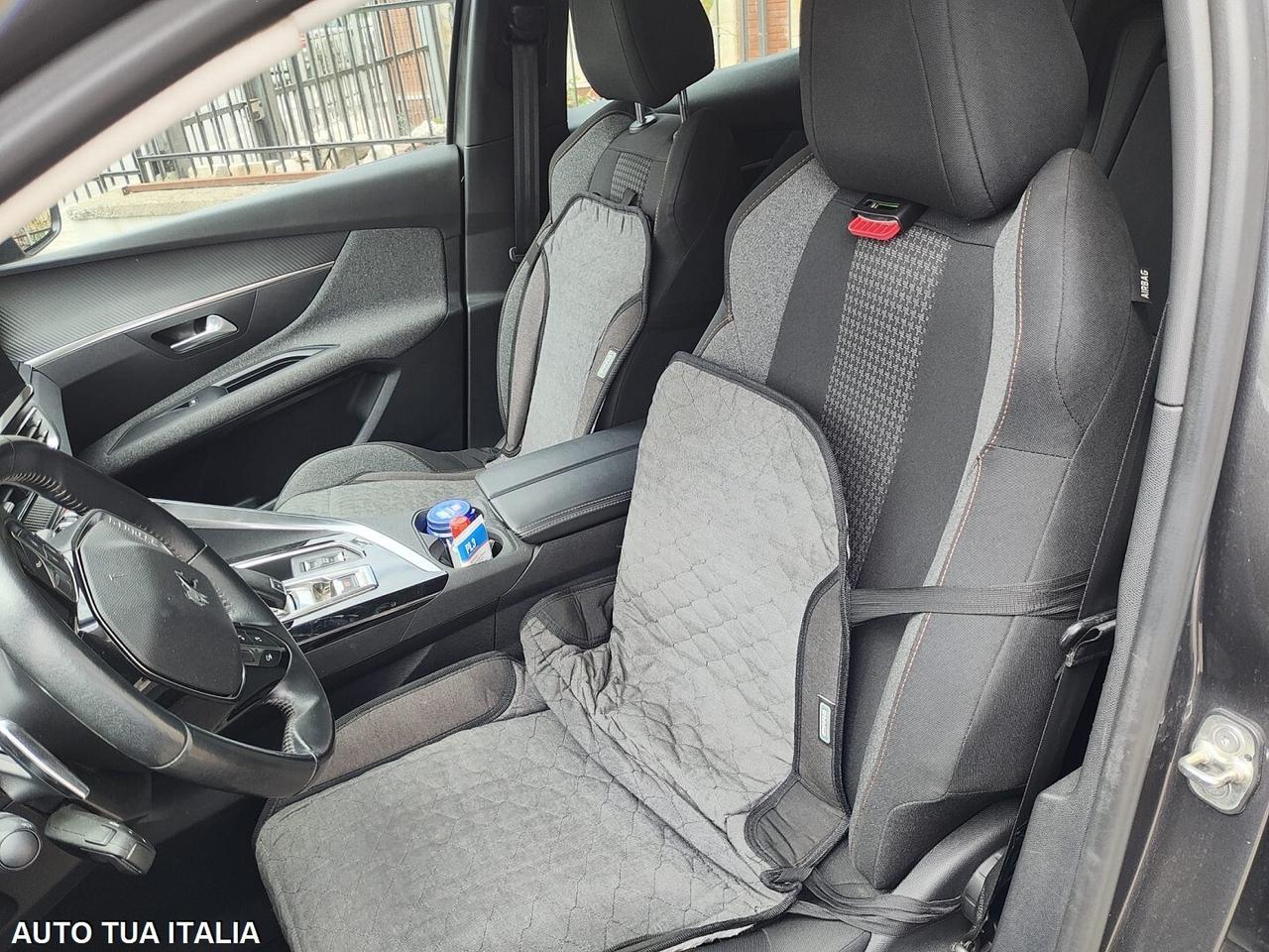 PEUGEOT NEW 3008 - HDI navi led clima