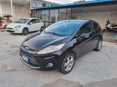 Ford Fiesta 1.4 GPL 3 porte Titanium