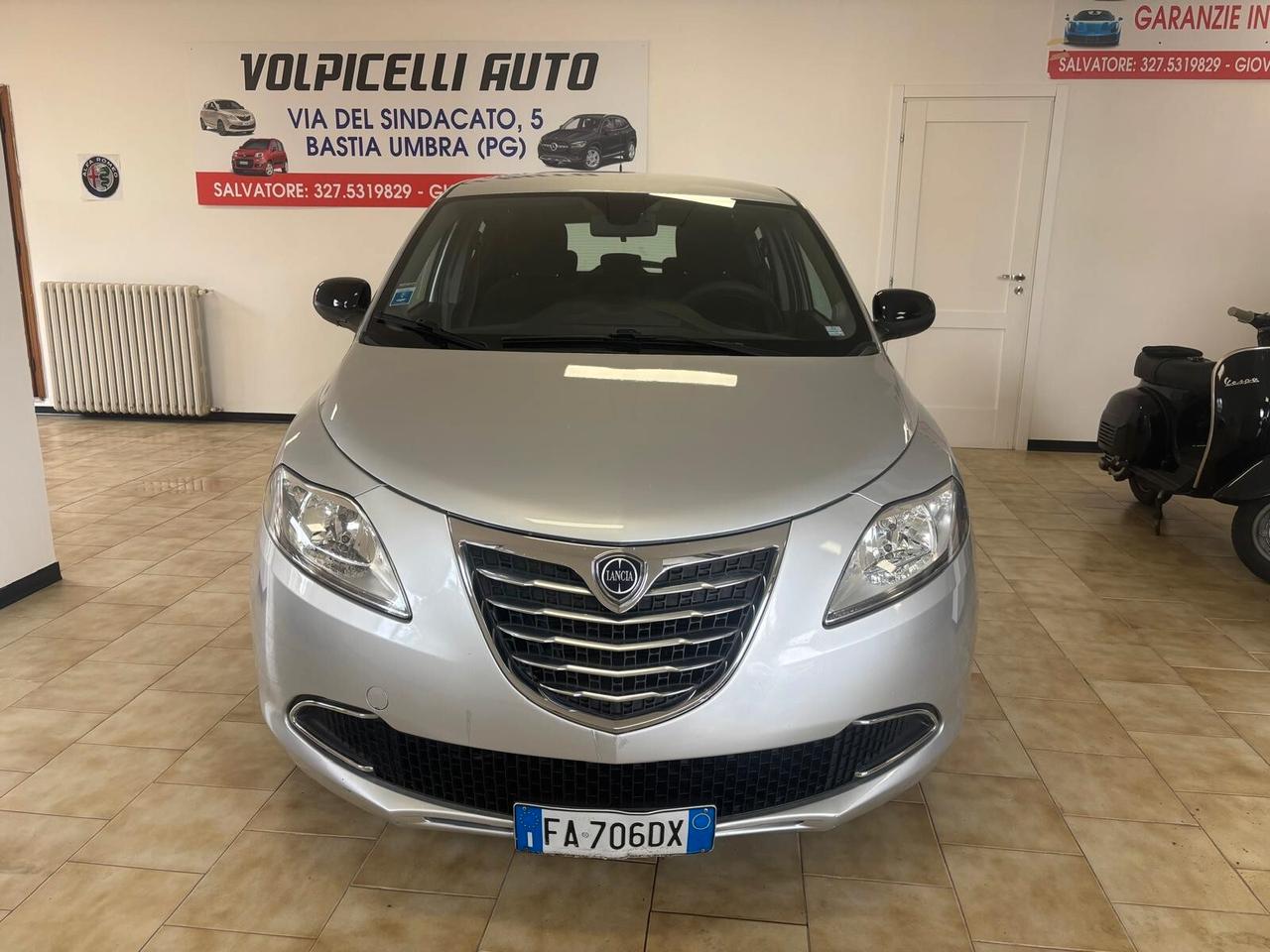 LANCIA YPSILON ANNO 2015 DS 1.3 MULTIJET ADATTA NEOPATENTATI KM 160 MILA