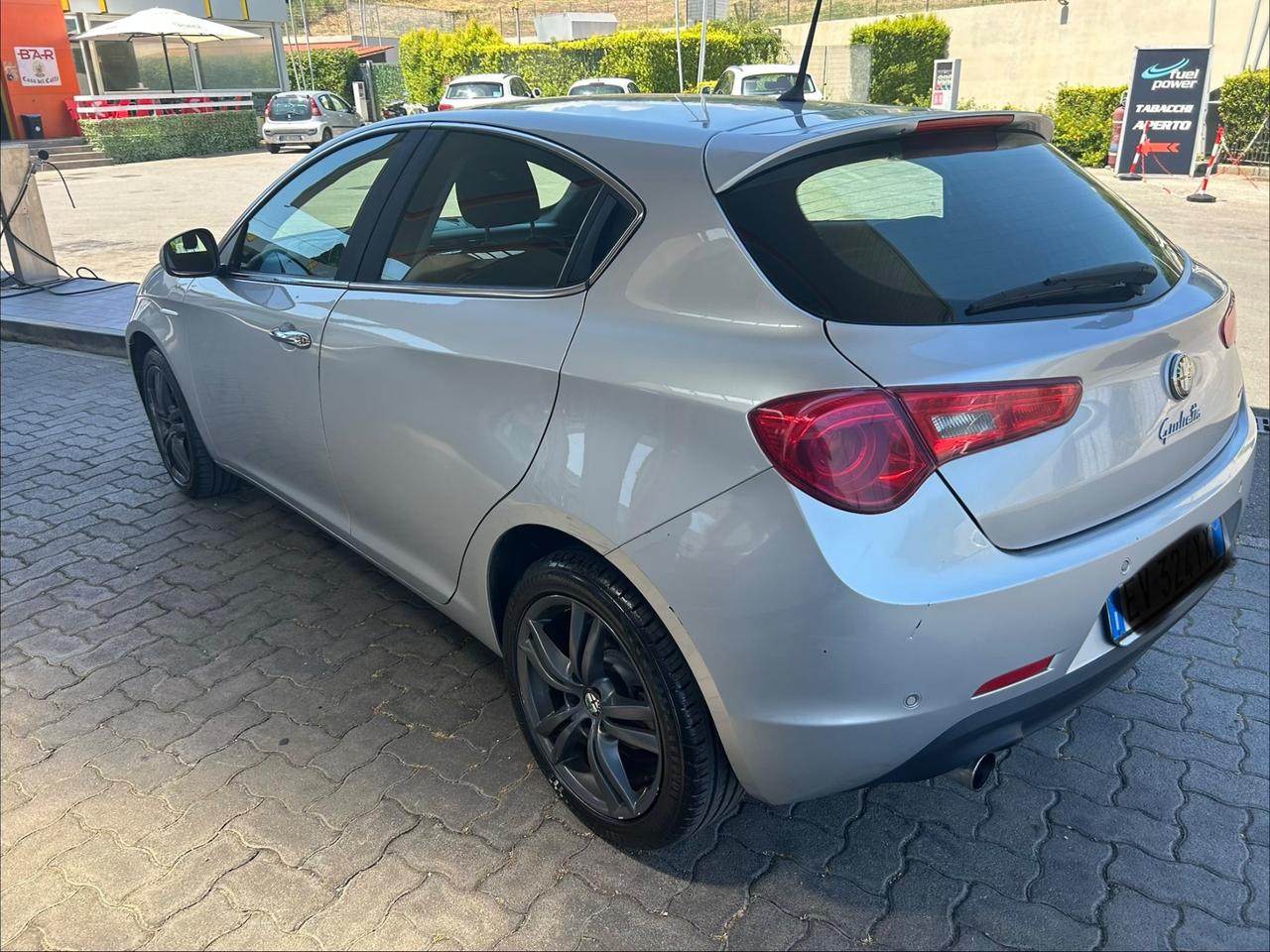 Alfa Romeo Giulietta 1.6 JTDm-2 105 CV Distinctive