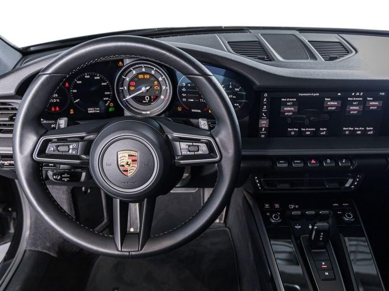 Porsche 911 992 Carrera PDK 385 cv