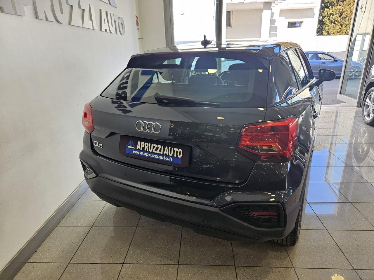 AUDI Q2 30 TDI S tronic Business