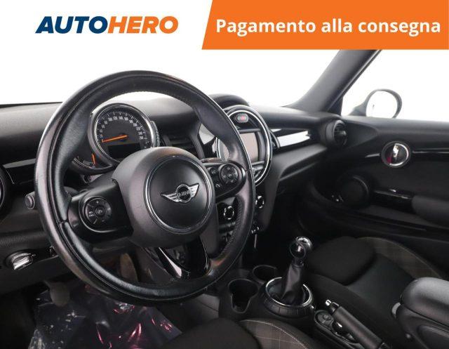MINI Mini 1.5 Cooper D Cabrio
