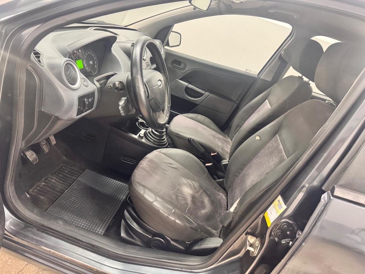 Ford Fiesta 1.4 TDCi 68 Cv 5 Porte Ghia - 2006