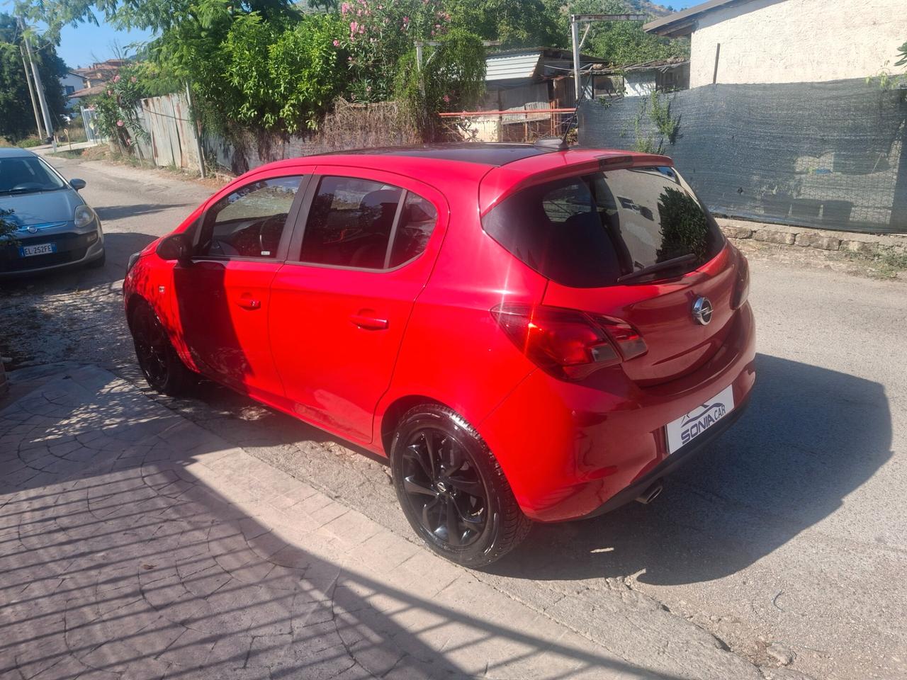 Opel Corsa 1.4 90CV GPL Tech 5 porte b-Color Neopatentati