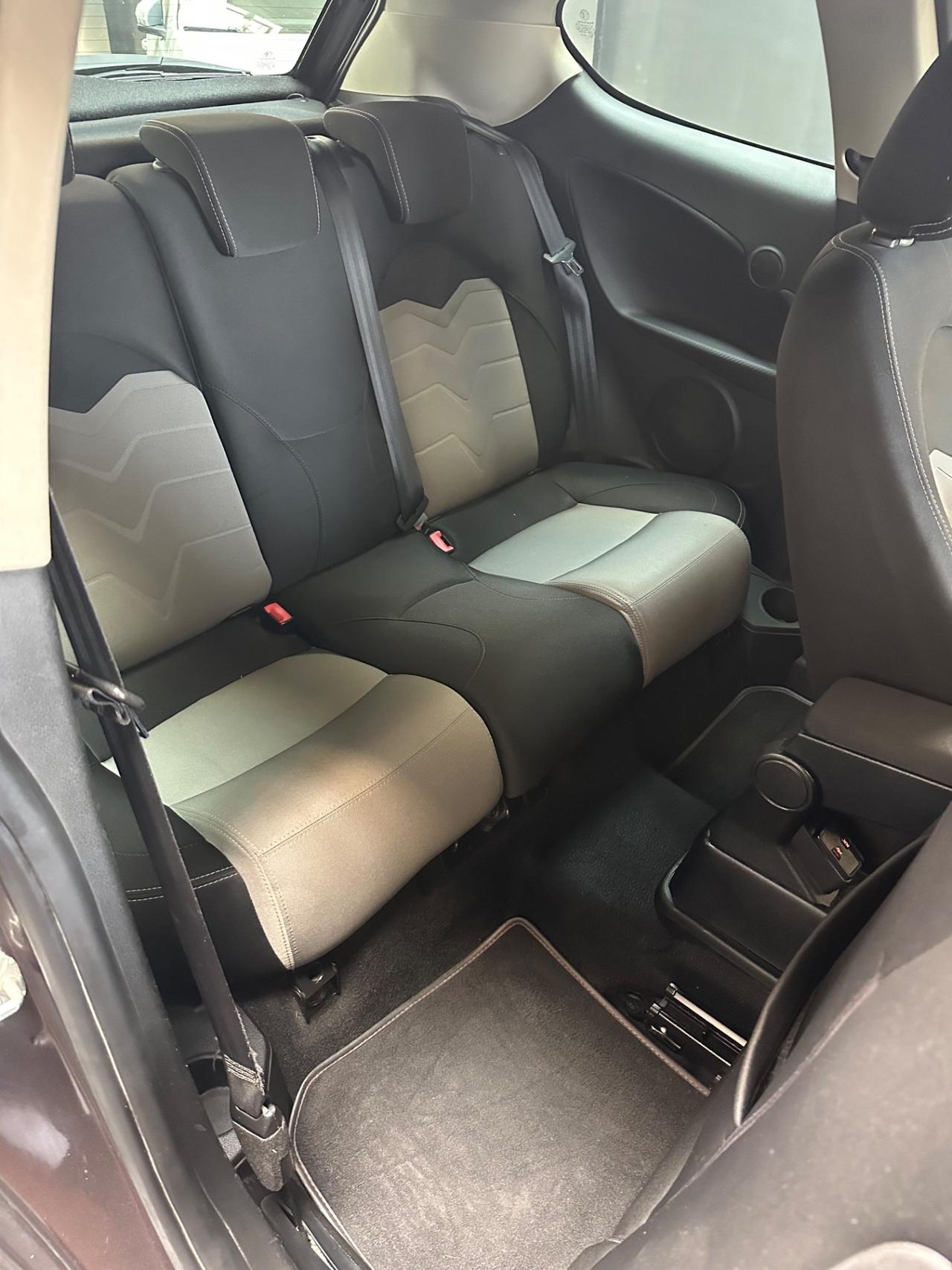 Alfa Romeo MiTo 1.4 T 120 CV GPL Distinctive