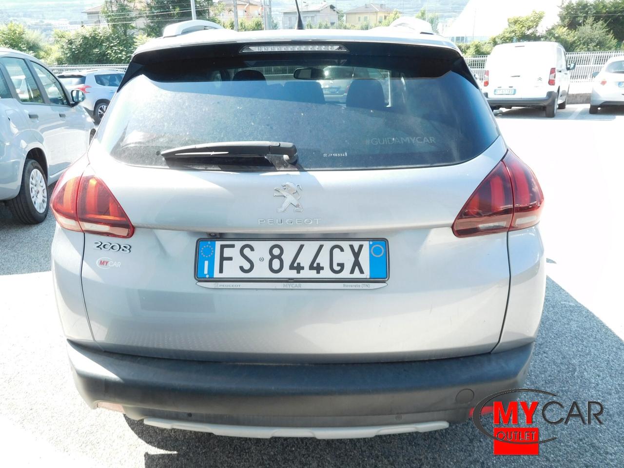 Peugeot 2008 BlueHDi 120cv EAT6 S&S Allure