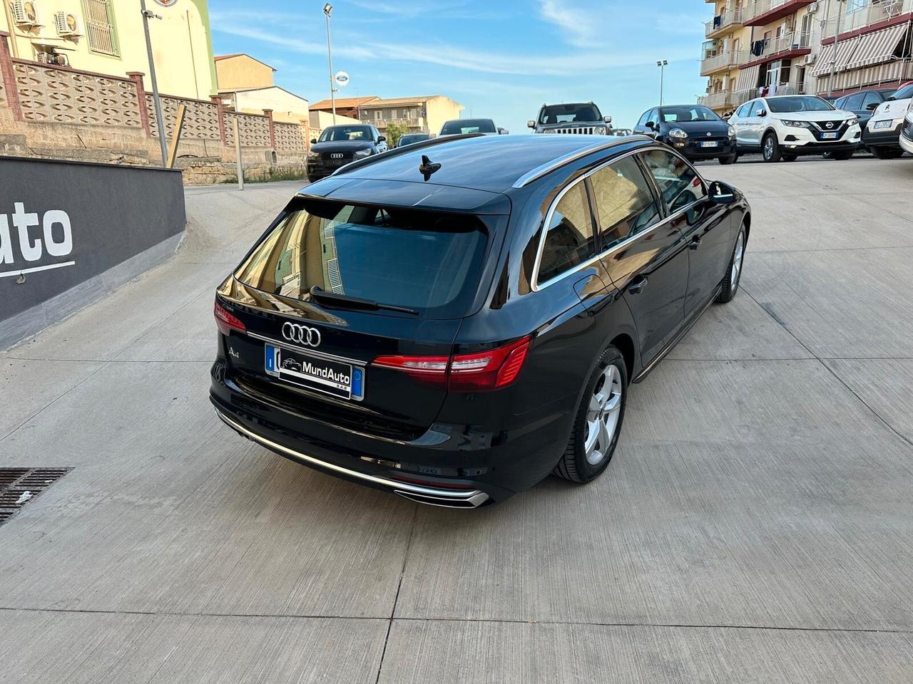 Audi A4 Avant 40 TDI S tronic Business