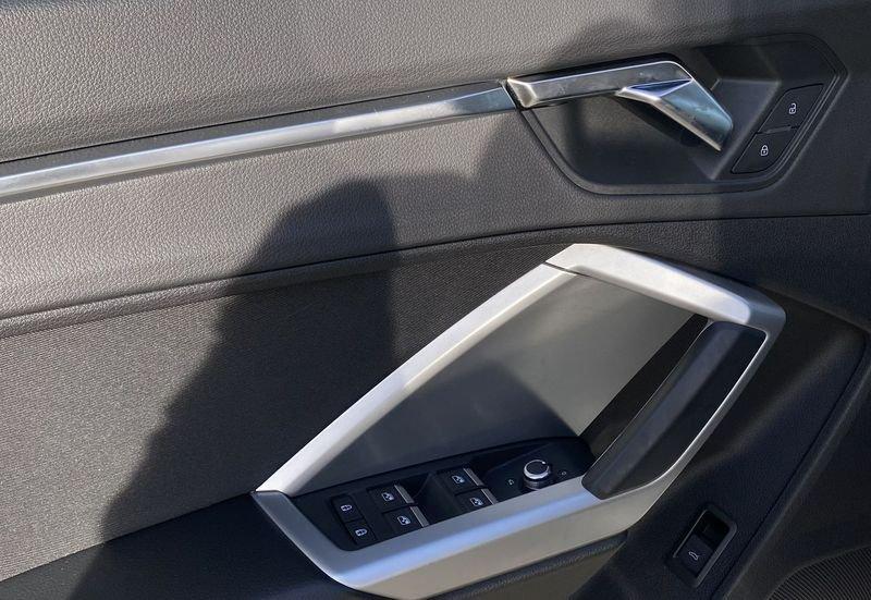 Audi Q3 Business 2.0 TDI 190CV S-Tronic quattro 40