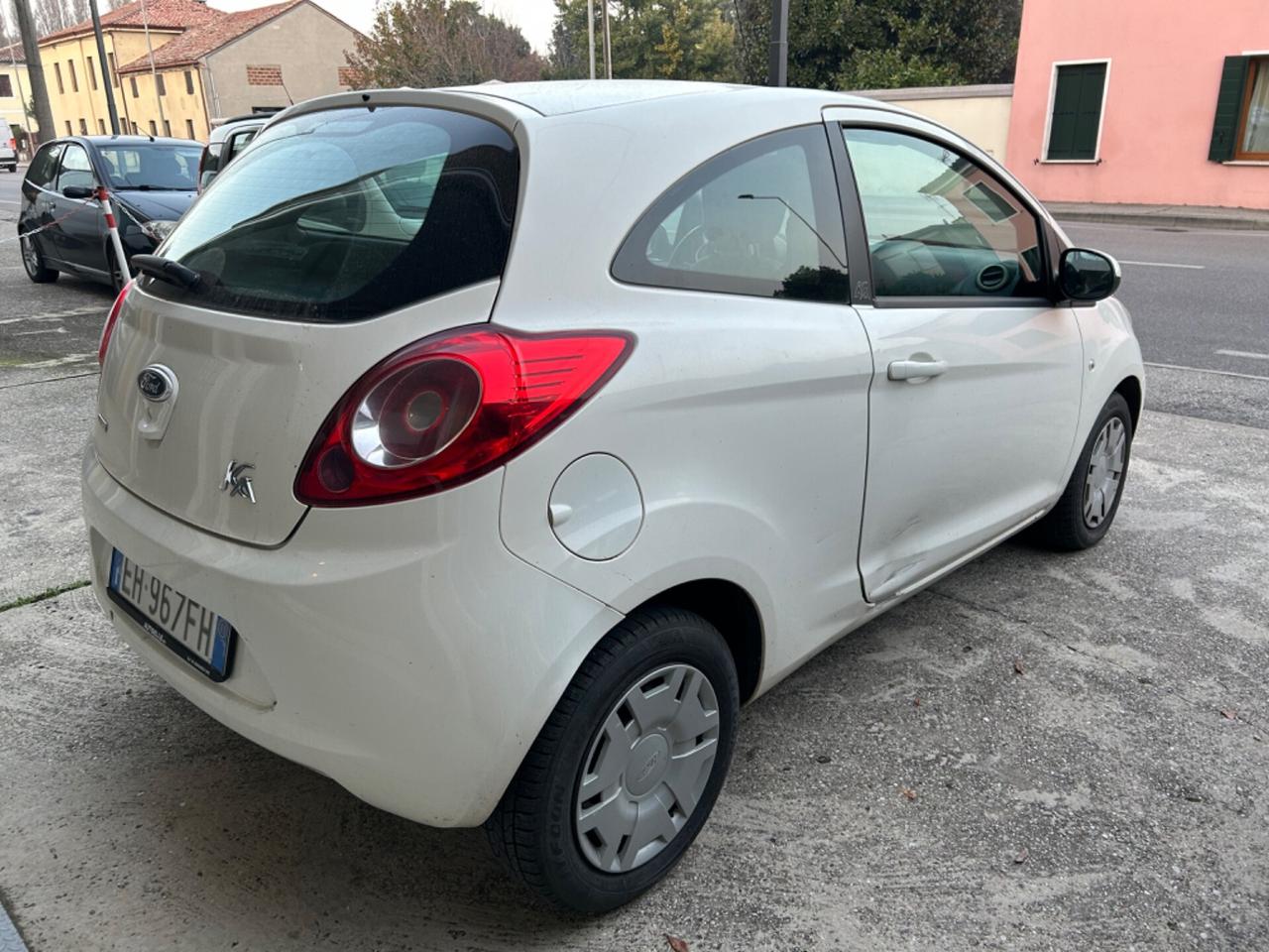 Ford Ka Ka 1.3 TDCi 75CV cDPF 2011