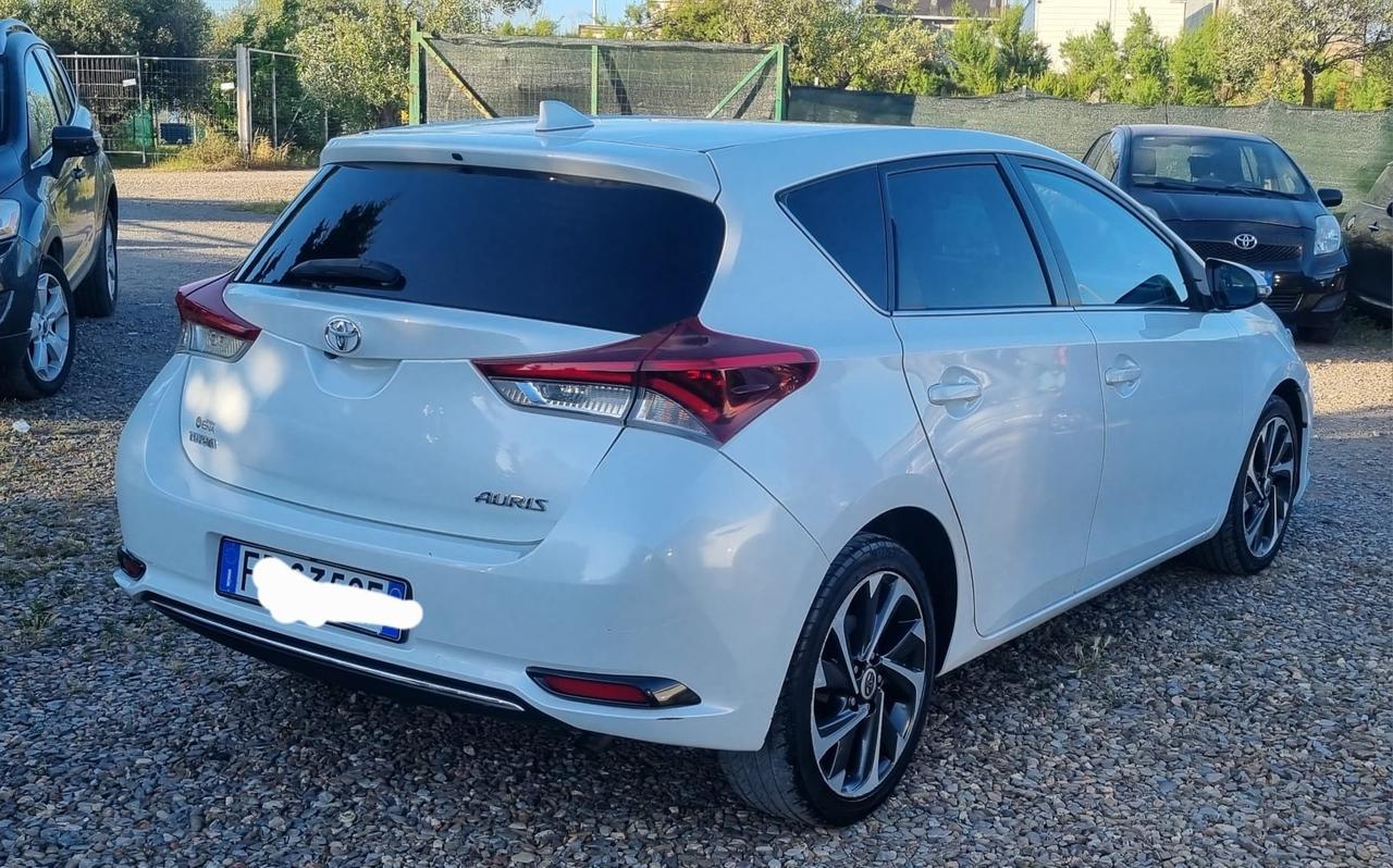 Toyota Auris 1.4 D-4D Active