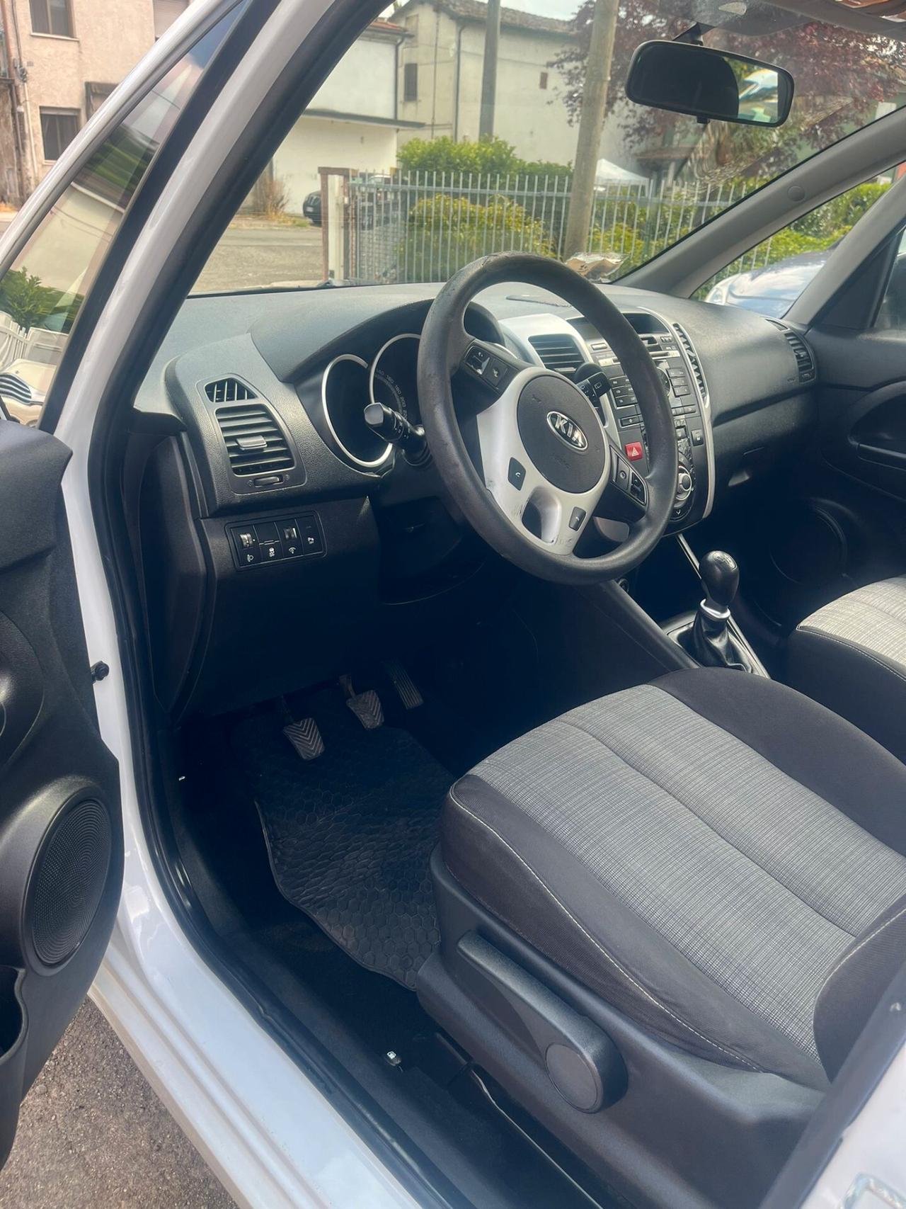 Kia Venga 1.4 GPL Active