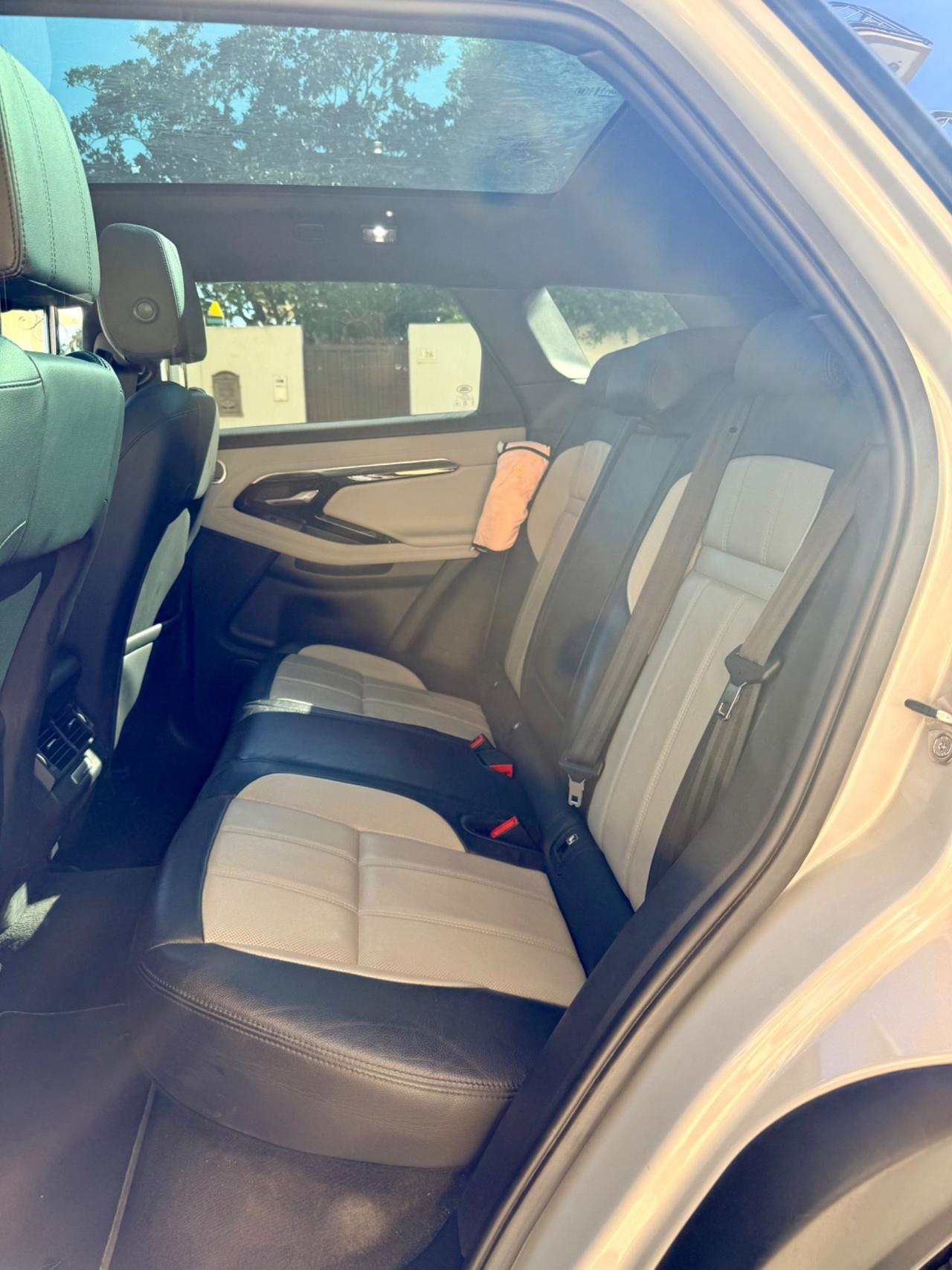 Land Rover Range Evoque R-Dynamic
