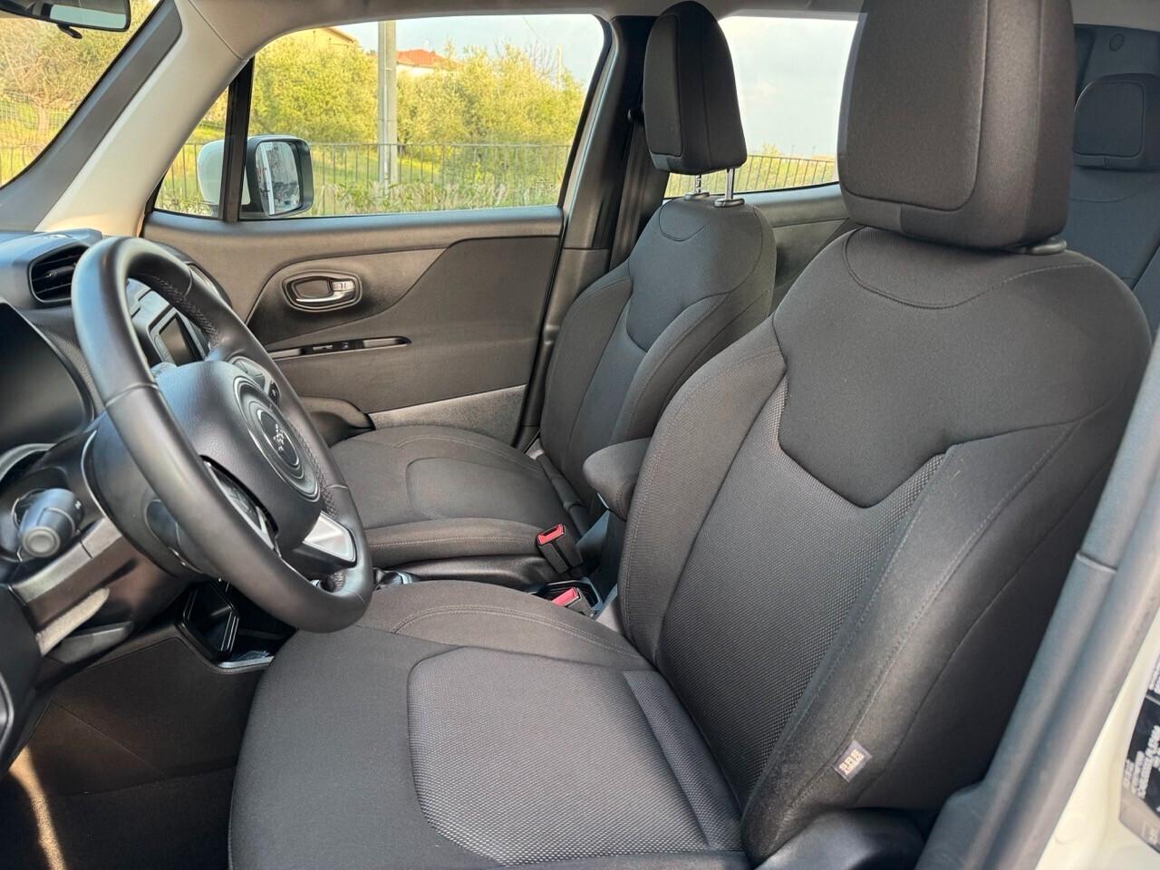 Jeep Renegade 1.6 Mjt - soli 53000 km 120 euro al mese 1 anno di garanzia