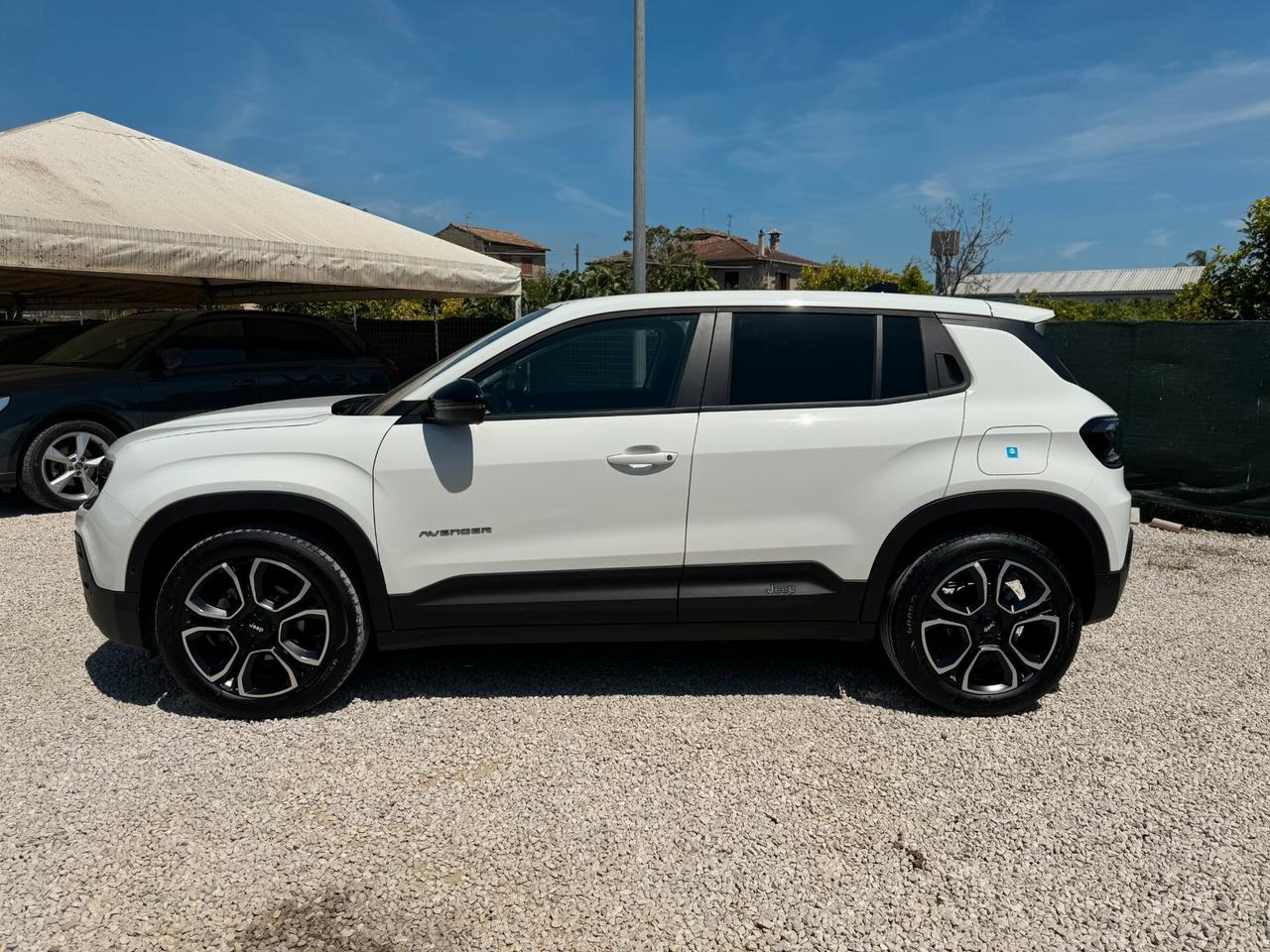 Jeep Avenger 1.2 Turbo 100 CV Summit