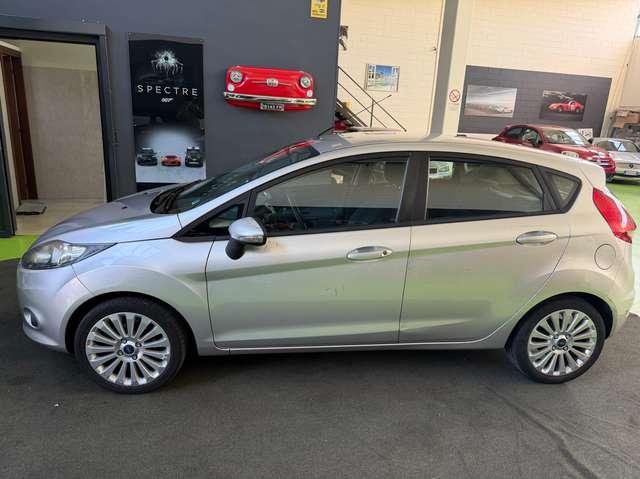 Ford Fiesta 5p 1.2 16v Titanium c/esp E5
